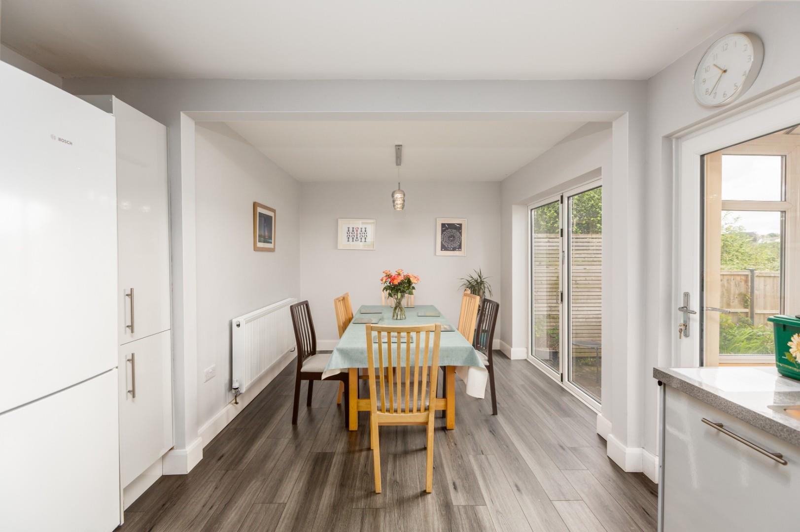 Overland Close, Mumbles, Swansea, SA3 4LR